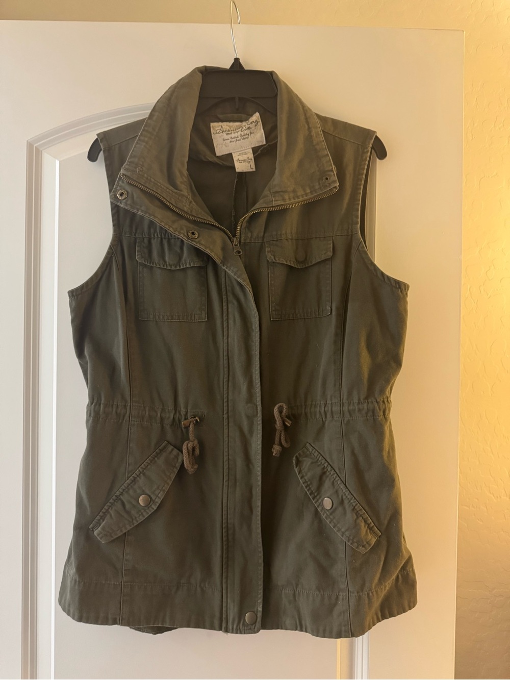 EUC khaki sports vest